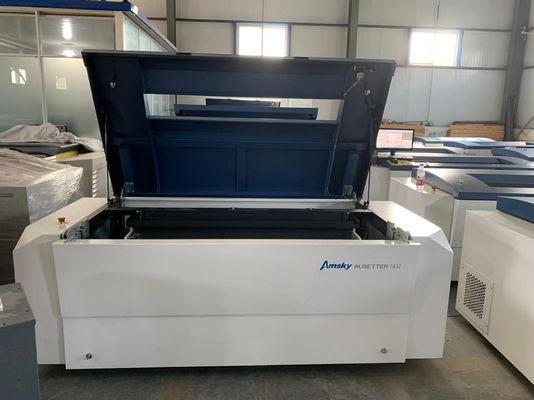 ± 5 мкм Повторяемость пластинки Термокомпьютер-пластинка для стабильного помещения при постоянной температуре 20 C